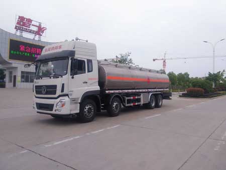 楚飛牌CLQ5310GYY5D型運(yùn)油車